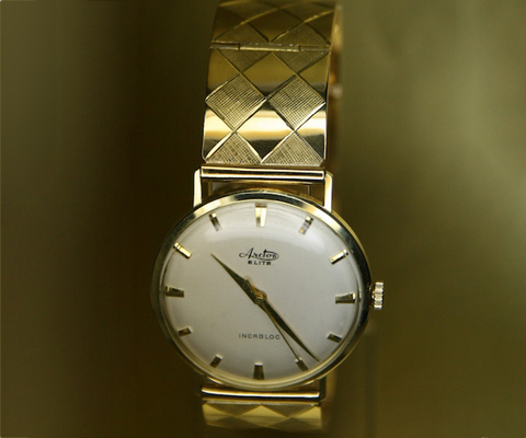 Anfertigung, massives Uhrengliederarmband